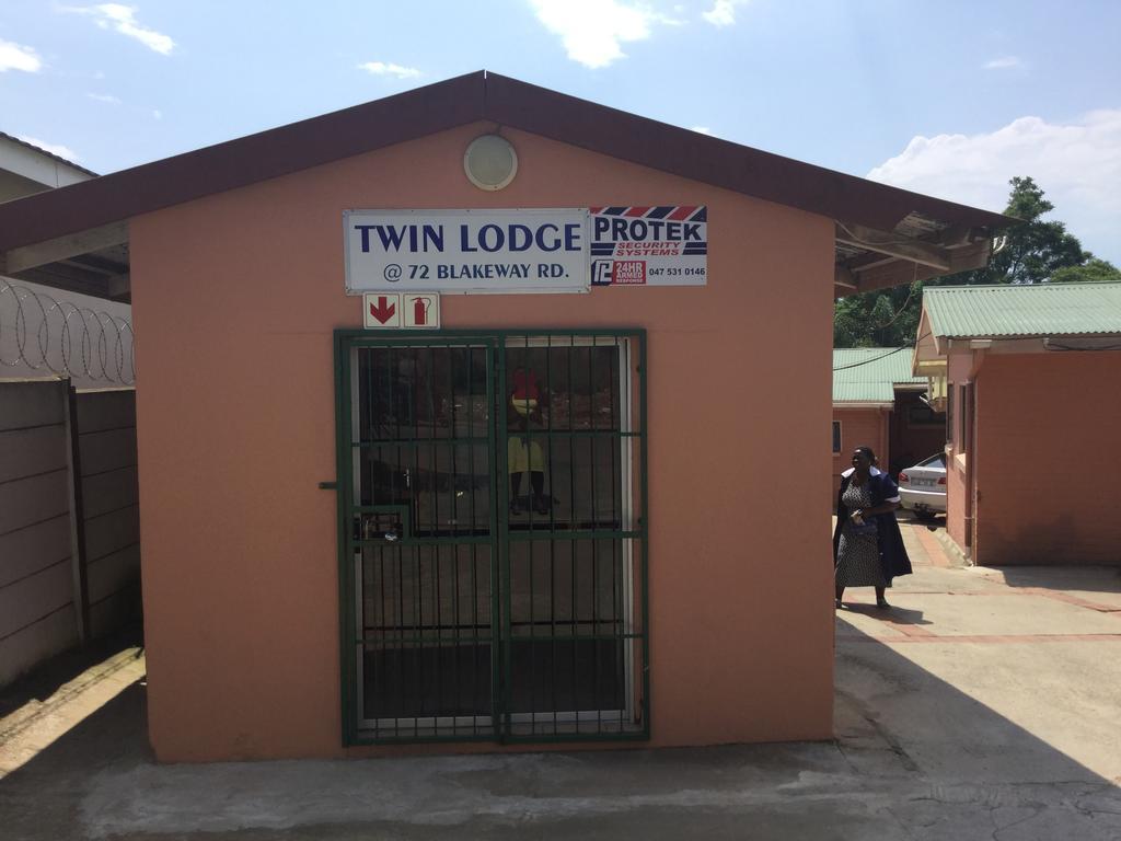 Twin Lodge Umtata Buitenkant foto